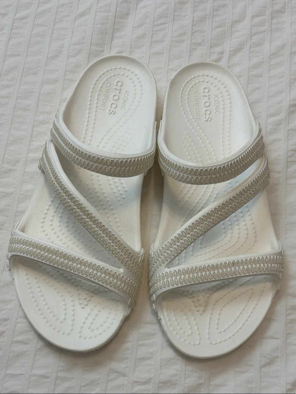 Crocs Women’s White Kadee II Diamanté Jewel Sandals
